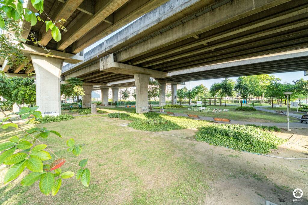 10 ข้อดีของ BMA DOG PARK สวนวัชราภิรมย์ สวนหมาเข้าฟรี ดีเรายกให้ดีที่สุดของกทม. ปี 2022 2 10 ข้อดีของ BMA DOG PARK สวนวัชราภิรมย์ สวนหมาเข้าฟรี ดีเรายกให้ดีที่สุดของกทม. ปี 2022 2