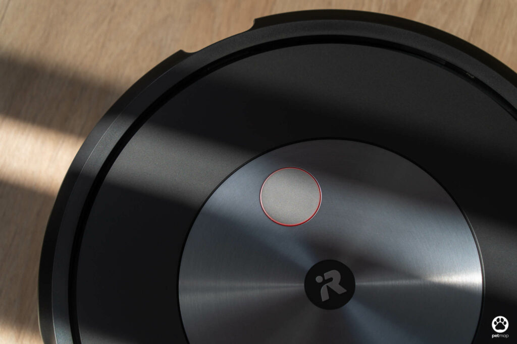5 ฟีเจอร์ดีกับบ้านมีสุนัข รีวิว iRobot Roomba Combo j7+ หุ่นยนต์ดูดฝุ่นและถูพื้น 2 in 1 53 5 ฟีเจอร์ดีกับบ้านมีสุนัข รีวิว iRobot Roomba Combo j7+ หุ่นยนต์ดูดฝุ่นและถูพื้น 2 in 1 48
