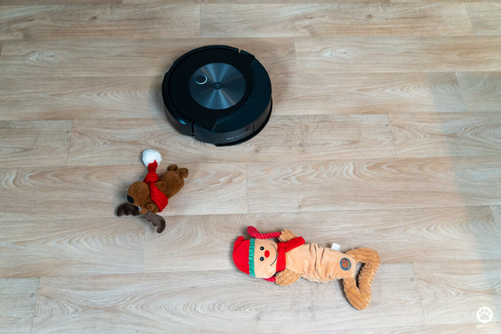 5 ฟีเจอร์ดีกับบ้านมีสุนัข รีวิว iRobot Roomba Combo j7+ หุ่นยนต์ดูดฝุ่นและถูพื้น 2 in 1 106