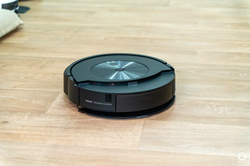 5 ฟีเจอร์ดีกับบ้านมีสุนัข รีวิว iRobot Roomba Combo j7+ หุ่นยนต์ดูดฝุ่นและถูพื้น 2 in 1 112