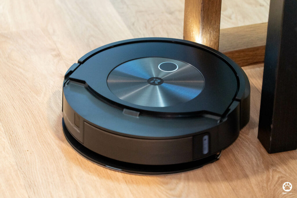 5 ฟีเจอร์ดีกับบ้านมีสุนัข รีวิว iRobot Roomba Combo j7+ หุ่นยนต์ดูดฝุ่นและถูพื้น 2 in 1 56