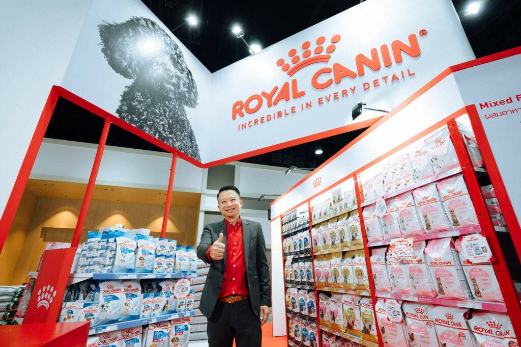 พาหมาปรึกษา ปรึกษา Vet Service ที่บูธ ROYALCANIN ในงาน PET EXPO 2023 1